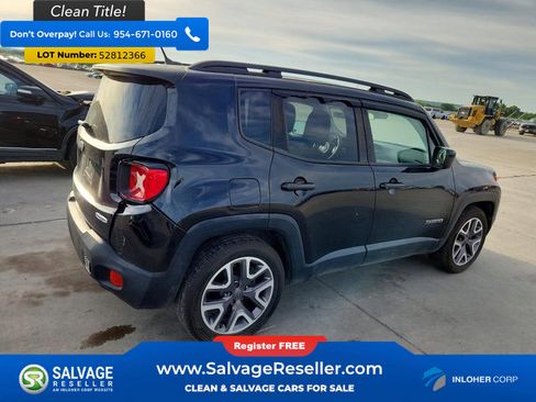 Used 2015 Jeep Renegade Latitude FWD image 4