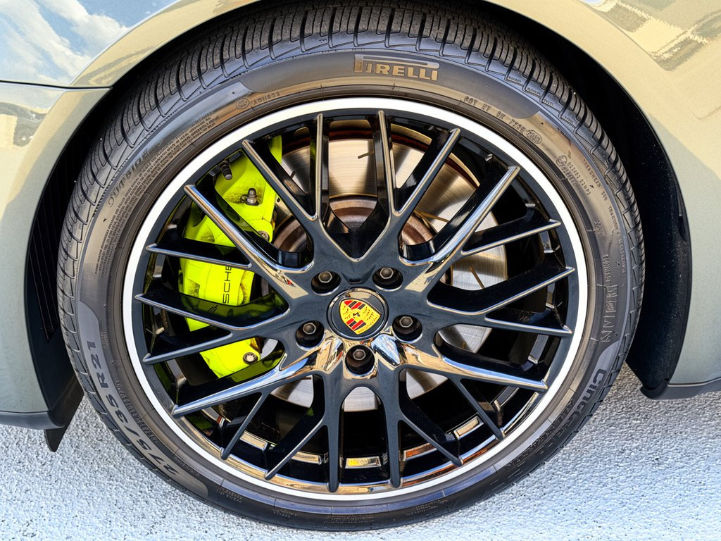 Certified 2023 Porsche Panamera 4S AWD/4WD image 13