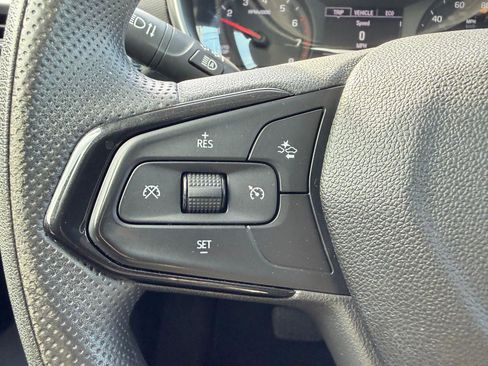 Used 2021 Chevrolet TrailBlazer LS FWD image 40