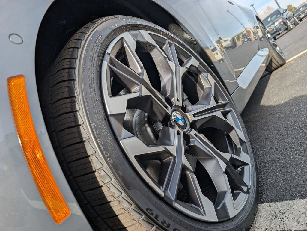 Used 2026 BMW 230i xDrive Coupe w/ Premium Package AWD/4WD image 9