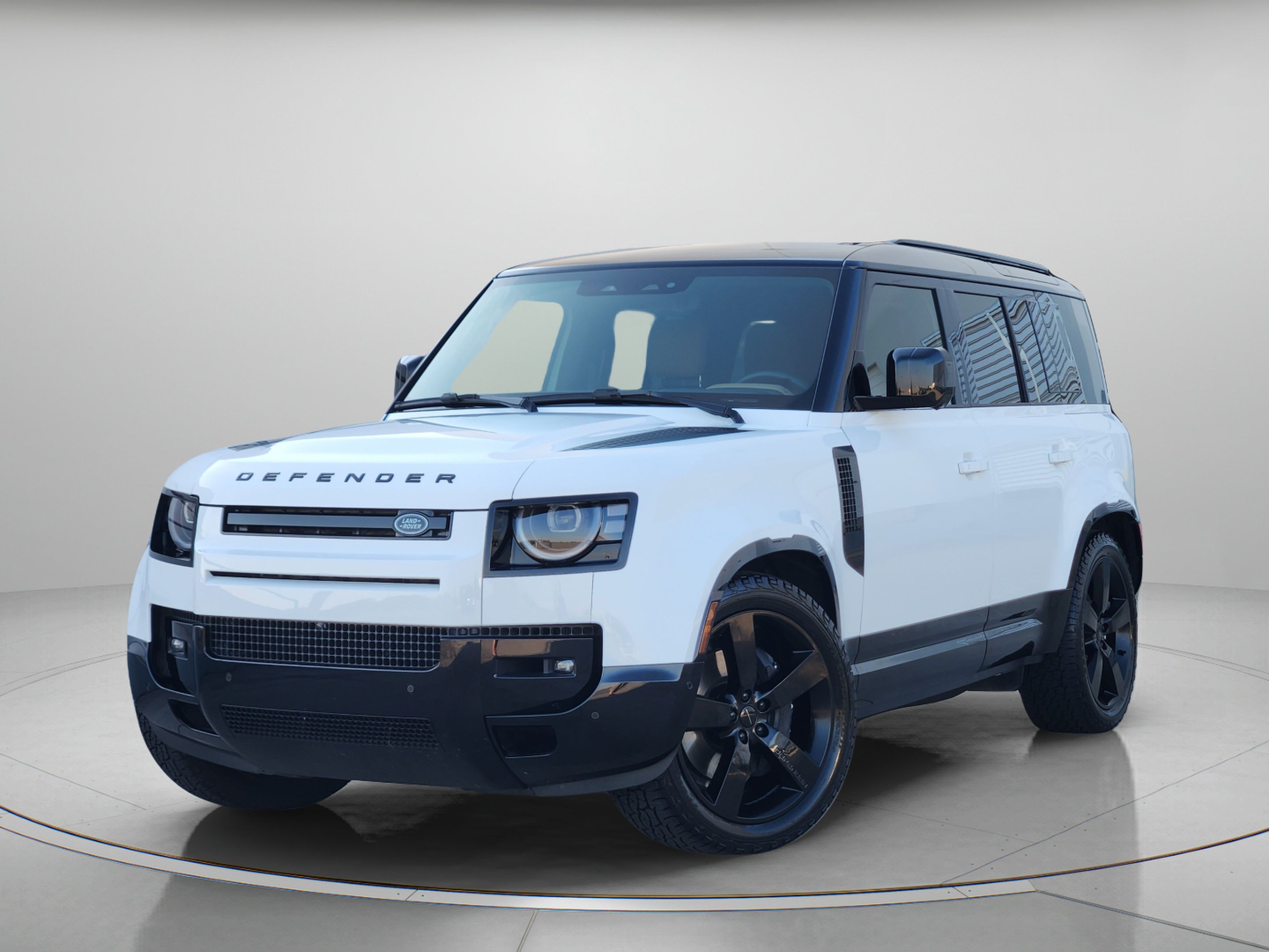 Certified 2026 Land Rover Defender 110 X-Dynamic SE AWD/4WD image 1