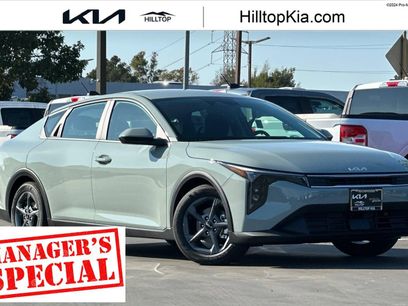 New 2026 Kia K4 LXS