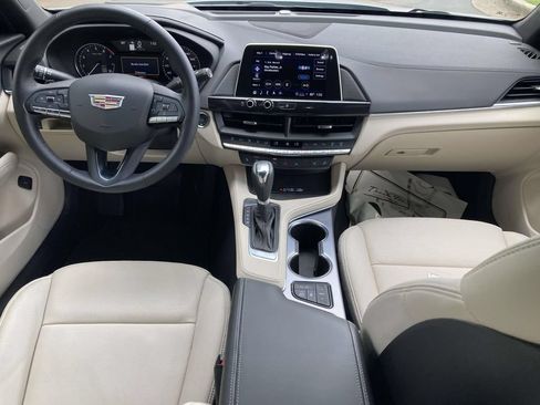 Used 2026 Cadillac CT4 Premium Luxury RWD image 10