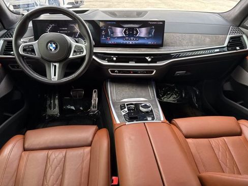 Used 2024 BMW X7 M60i w/ Executive Package AWD/4WD image 28