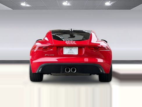 Used 2015 Jaguar F-TYPE Coupe image 9