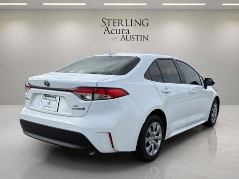 Used 2024 Toyota Corolla LE FWD image 5