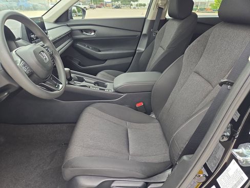 Used 2024 Honda Accord LX image 15