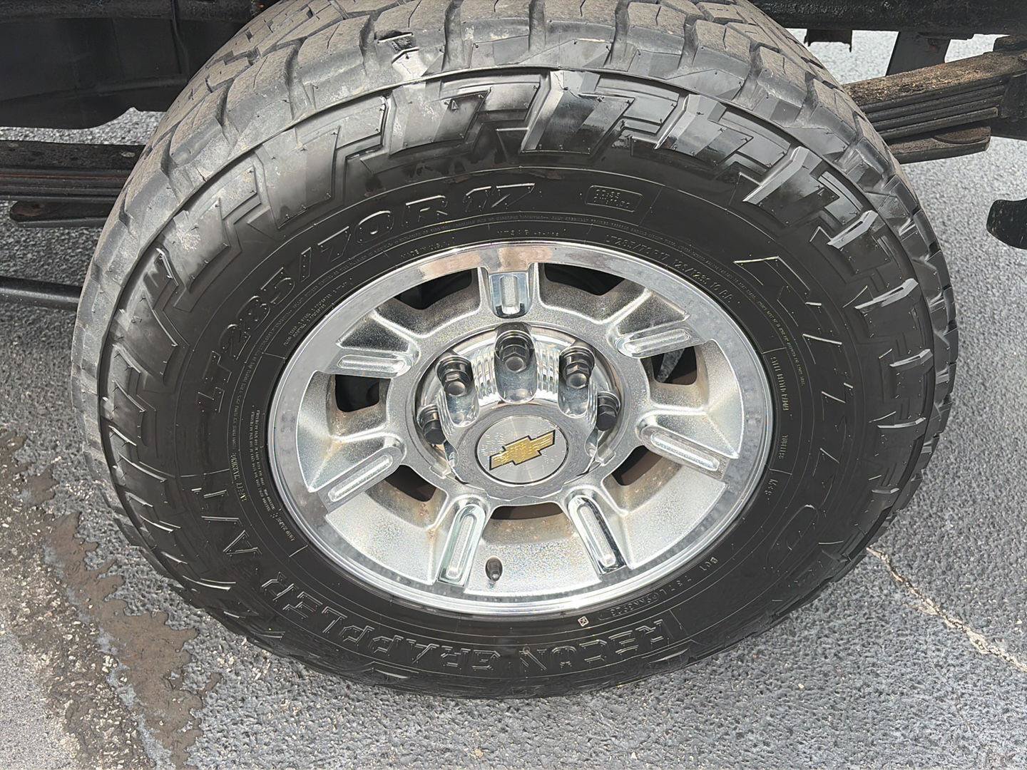 Used 2004 Chevrolet Silverado 2500 W/T w/ Heavy-Duty Power Package AWD/4WD image 29