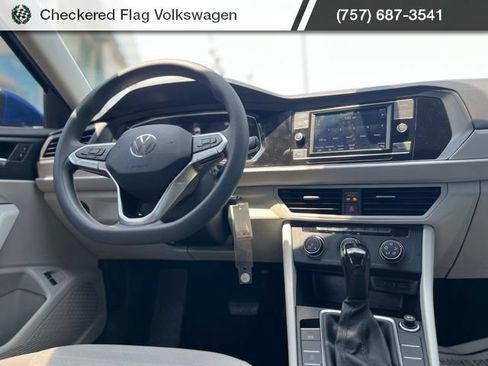 Used 2023 Volkswagen Jetta S FWD image 29