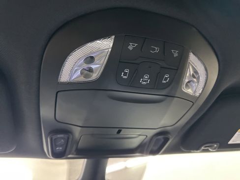 New 2026 Chrysler Pacifica Limited image 40