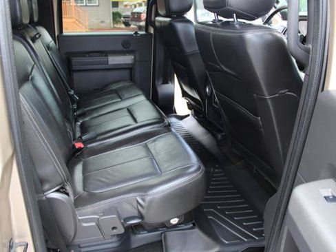 Used 2012 Ford F250 Lariat w/ Chrome Pkg AWD/4WD image 29