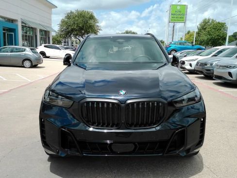 Used 2025 BMW X5 sDrive40i w/ M Sport Package RWD image 4