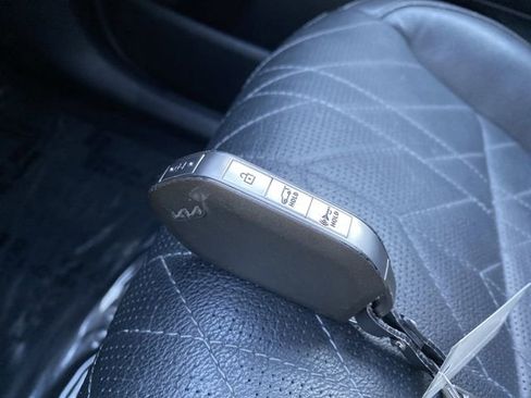 Certified 2024 Kia Telluride EX X-Line image 33