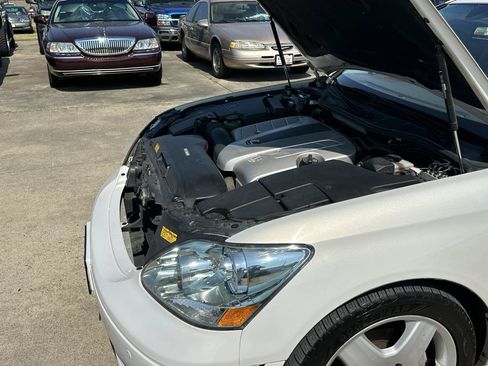 Used 2006 Lexus LS 430 RWD image 23