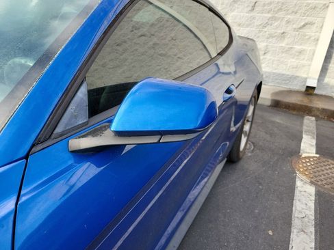 Used 2017 Ford Mustang Coupe RWD image 5