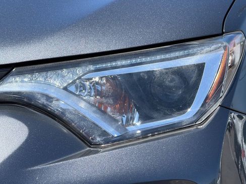 Used 2017 Toyota RAV4 XLE w/ All Weather Liner Package FWD image 21