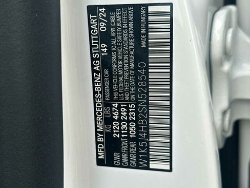 Used 2025 Mercedes-Benz CLA 250 4MATIC image 37