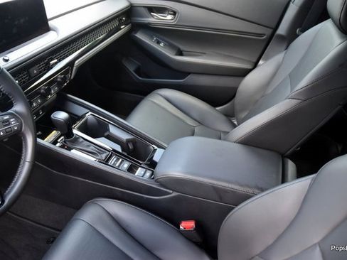 Used 2025 Honda Accord Sport image 7