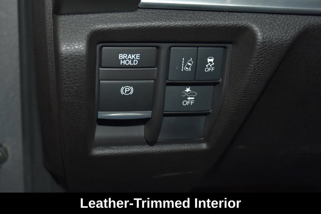Used 2018 Acura MDX SH-AWD image 12