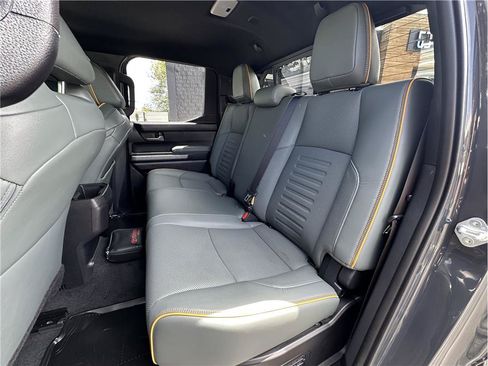 Used 2024 Toyota Tacoma 4x4 Double Cab Hybrid image 16