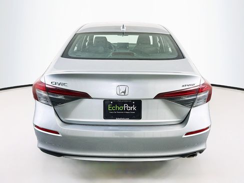 Used 2025 Honda Civic Sport image 7