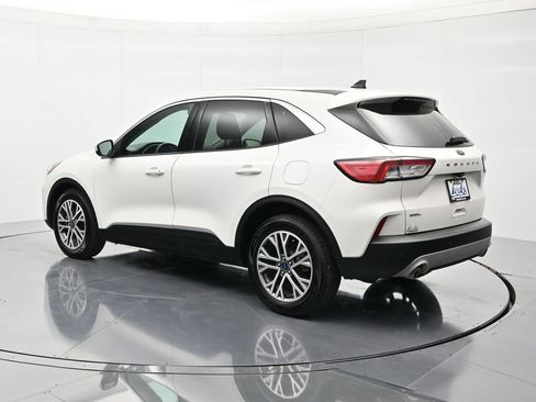 Used 2022 Ford Escape SEL w/ Technology Package FWD image 7