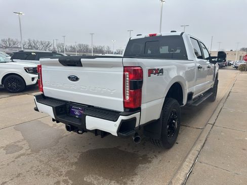 New 2026 Ford F350 4x4 Crew Cab Super Duty image 5