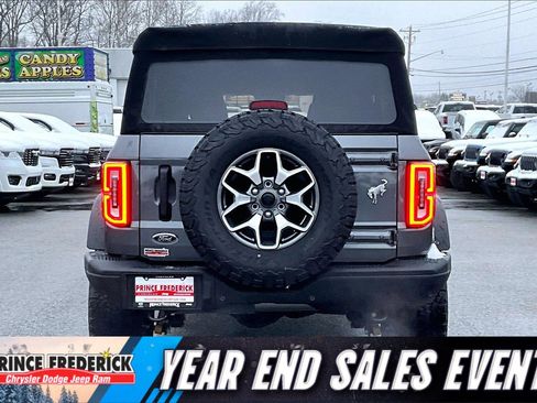 Used 2024 Ford Bronco Badlands image 4