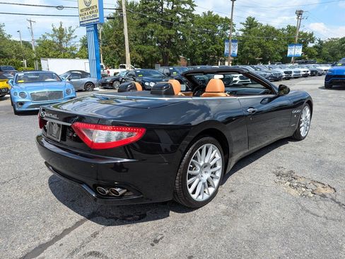 Used 2011 Maserati GranTurismo Convertible RWD image 37