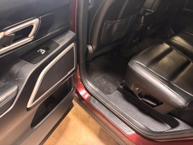 Used 2021 Kia Telluride LX FWD image 24
