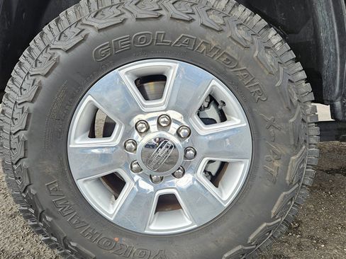 Used 2017 RAM 3500 Laramie Longhorn w/ Cold Weather Group image 15