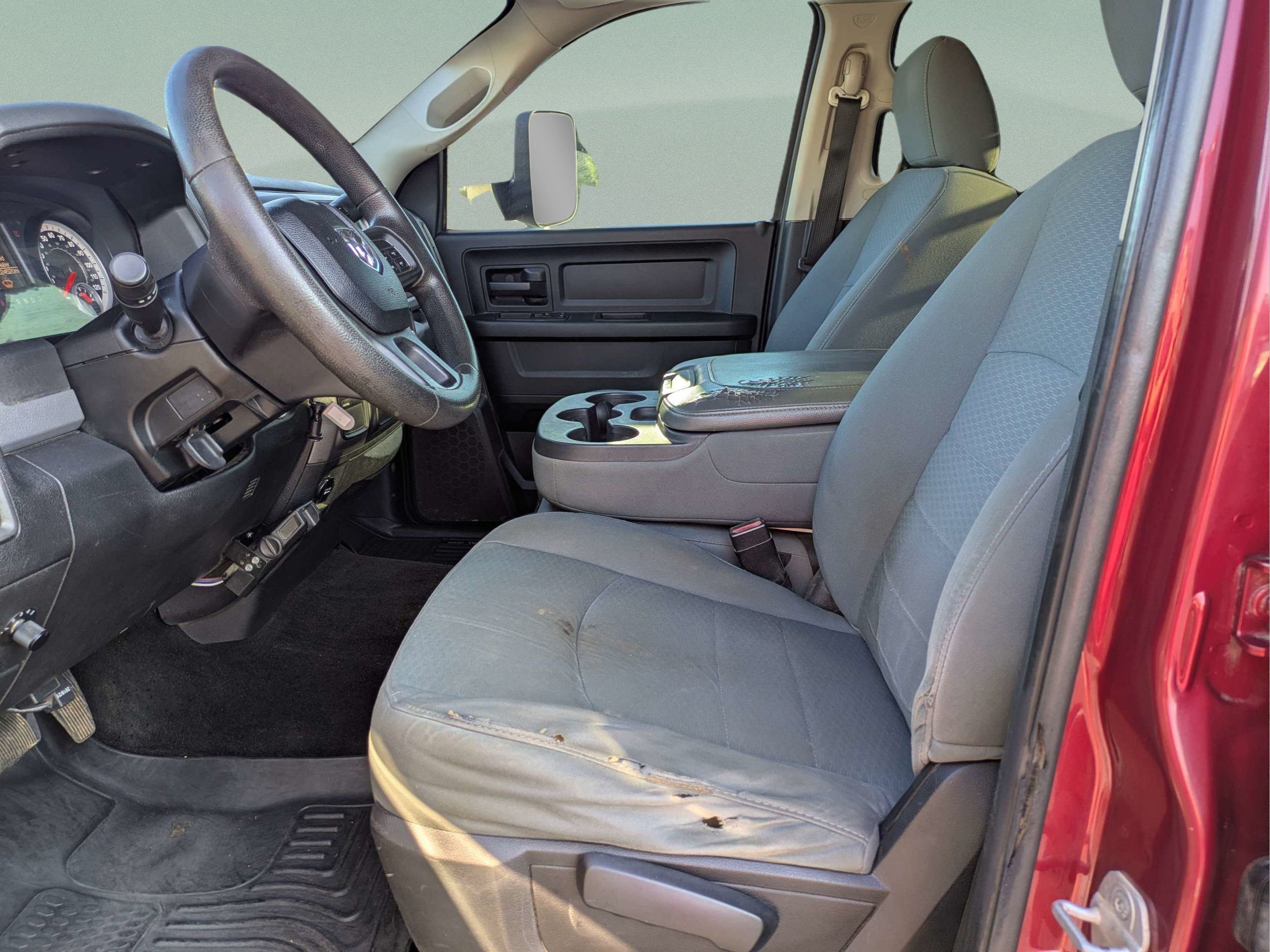 Used 2013 RAM 2500 Tradesman w/ Chrome Appearance Group AWD/4WD image 19