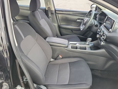 Used 2024 Nissan Sentra SV FWD image 20