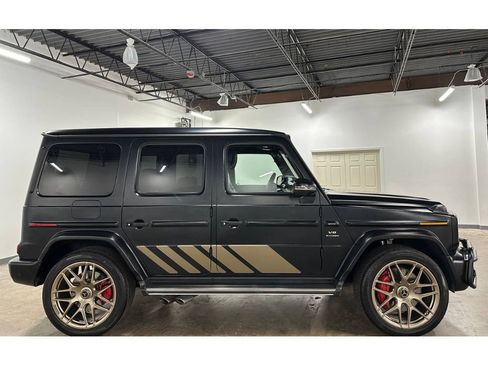 Used 2024 Mercedes-Benz G 63 AMG 4MATIC w/ Seat Comfort Package image 10
