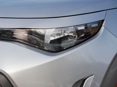 Certified 2024 Kia Soul LX w/ Option Group 015 image 16