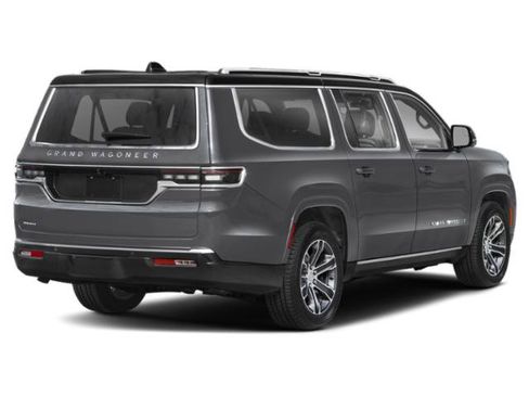 Certified 2024 Jeep Grand Wagoneer L Series III AWD/4WD image 3