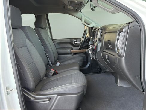 Used 2023 Chevrolet Silverado 2500 LT AWD/4WD image 11