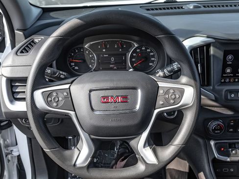Used 2023 GMC Terrain SLE w/ Driver Convenience Package FWD image 22