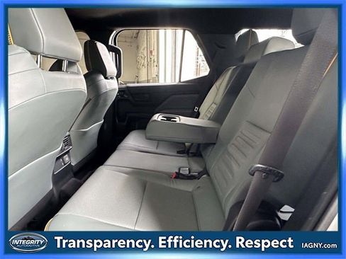 Used 2025 Toyota 4Runner Trailhunter image 14