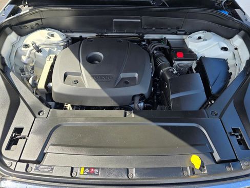 Used 2020 Volvo XC90 T6 Inscription w/ Protection Package Premier image 10