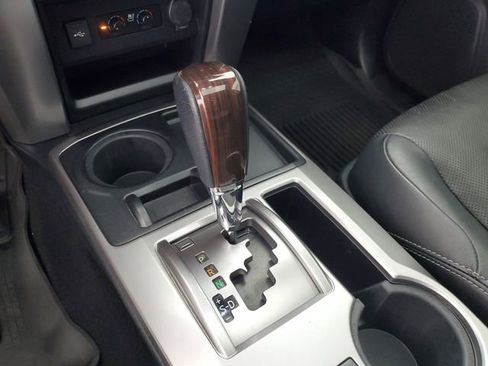 Used 2021 Toyota 4Runner Limited image 30