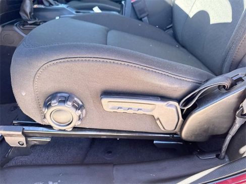 Used 2021 Jeep Wrangler Sport image 18