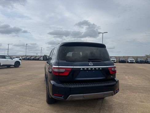 Certified 2024 Nissan Armada SL image 17