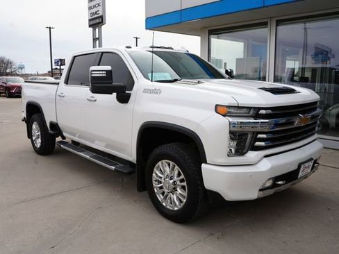 Used 2020 Chevrolet Silverado 2500 High Country w/ Z71 Off-Road Package image 33