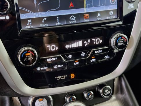 Used 2016 Nissan Murano Platinum w/ Platinum Technology Package AWD/4WD image 24