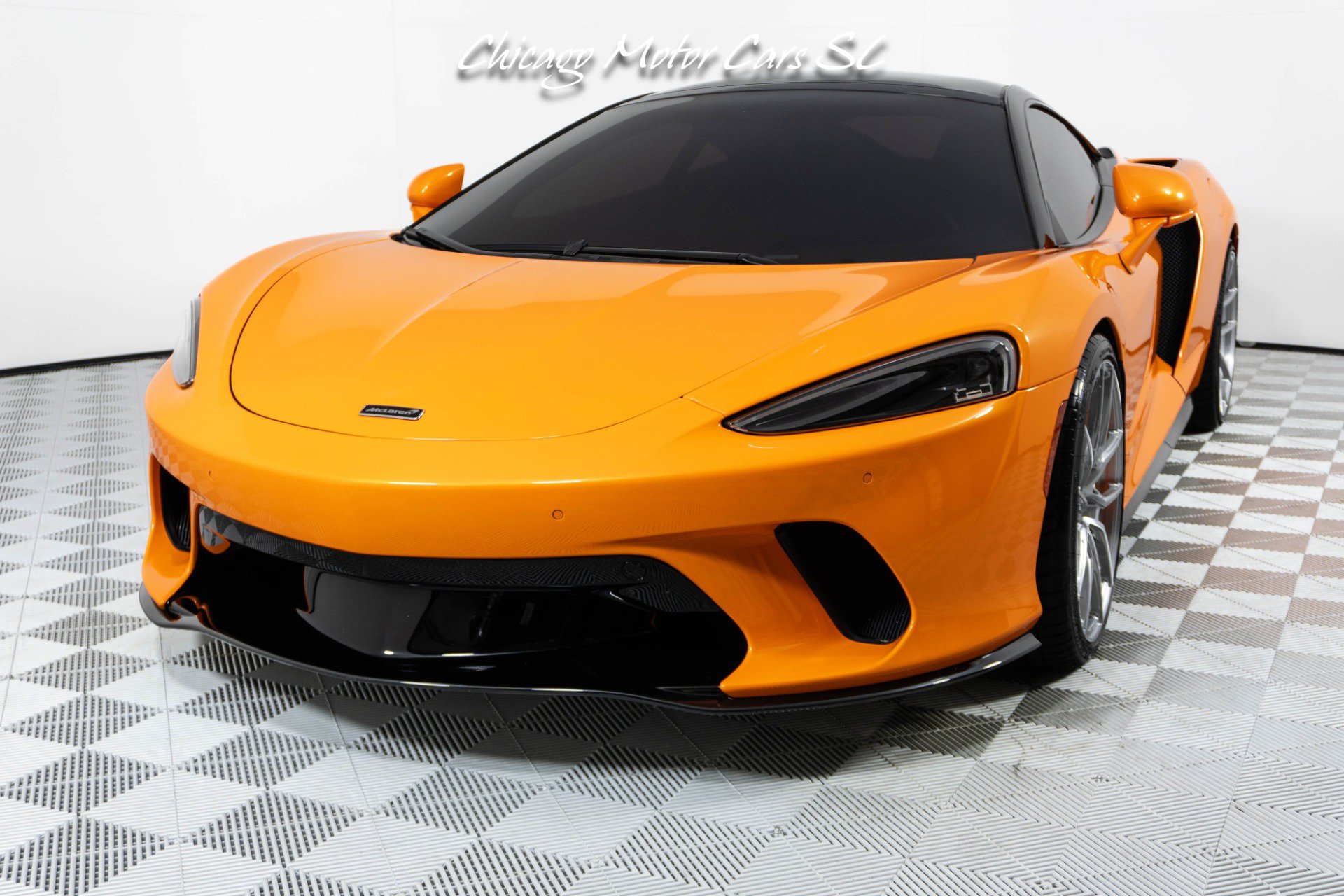 Used 2023 McLaren GT RWD image 6