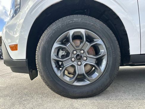 New 2025 Ford Maverick XLT w/ XLT Luxury Package image 11