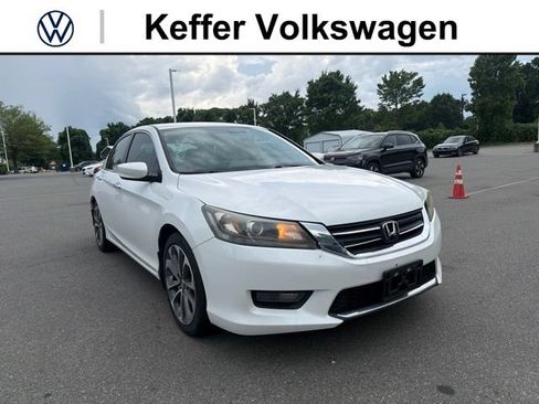Used 2014 Honda Accord Sport image 7