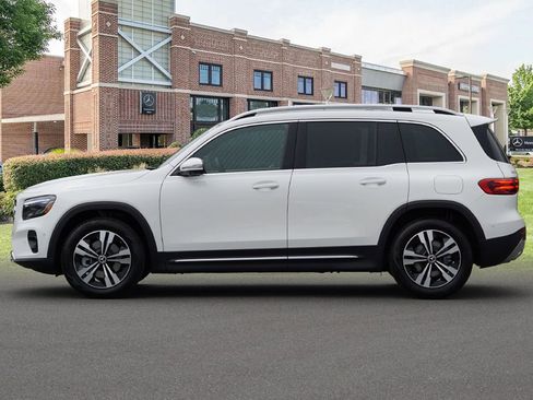 New 2026 Mercedes-Benz GLB 250 image 8