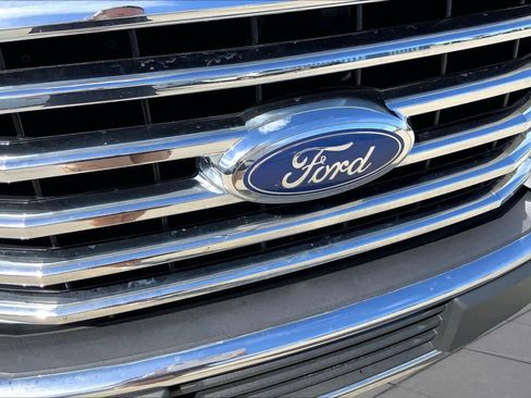 Used 2016 Ford F150 XLT w/ Equipment Group 302A Luxury RWD image 29
